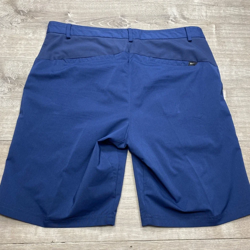 Nike Golf Shorts Mens 34 Modern Fit Dri-FIT Polyester Navy Blue 725706-410‎
